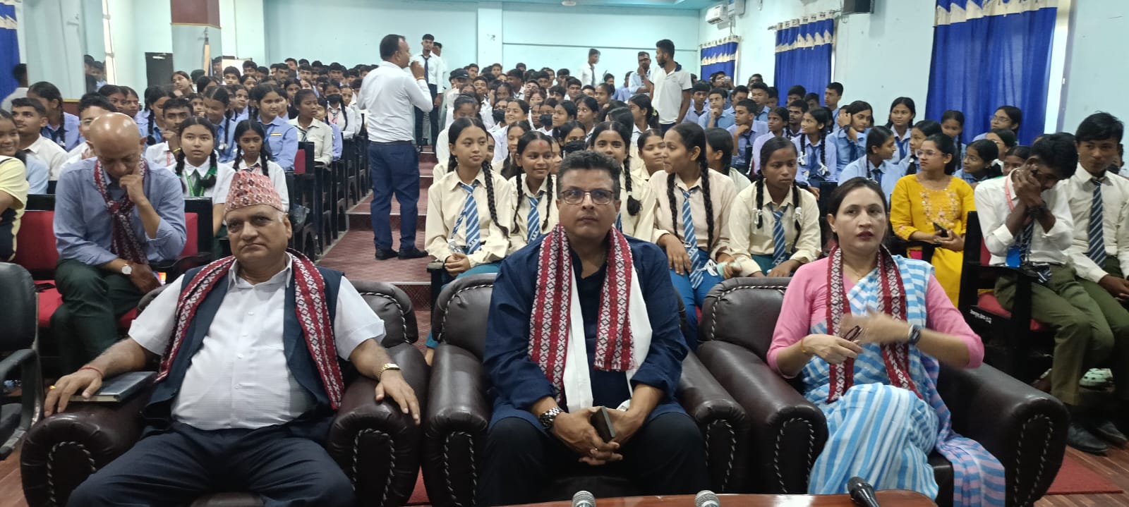 अस्पताल पुग्नुअघि प्राथमिक उपचार पाए बिरामीको ज्यान बचाउन सकिन्छ : मेयर कोइराला